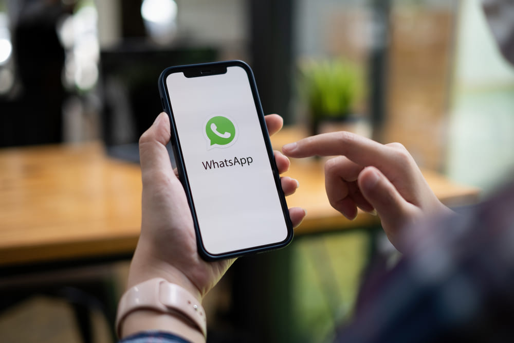 tracciamento del cellulare con WhatsApp